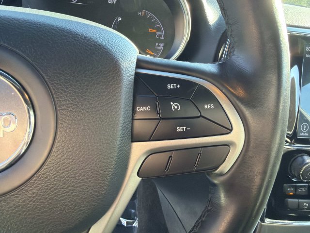 Used 2022 Jeep Grand Cherokee Laredo X AWD/4WD image 20