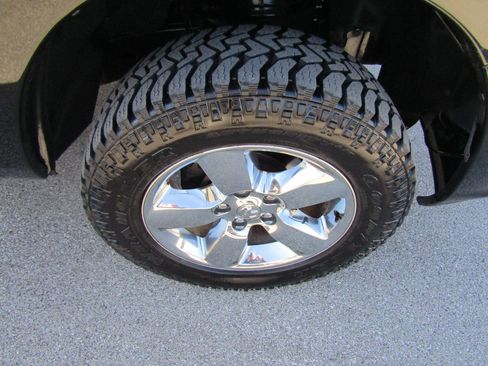 Used 2015 RAM 1500 Express w/ Black Ram 1500 Express Group image 12