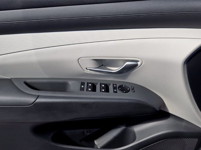 New 2026 Hyundai Tucson SE FWD image 14
