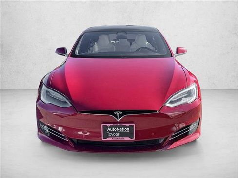 Used 2019 Tesla Model S 75D AWD/4WD image 2