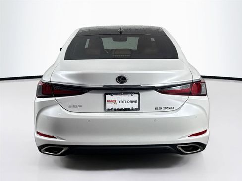 Used 2019 Lexus ES 350 Ultra Luxury image 13