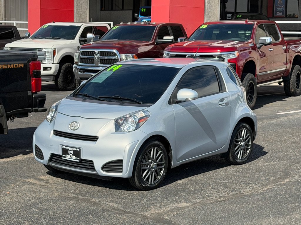 Used 2014 Scion iQ 10 Series FWD image 1
