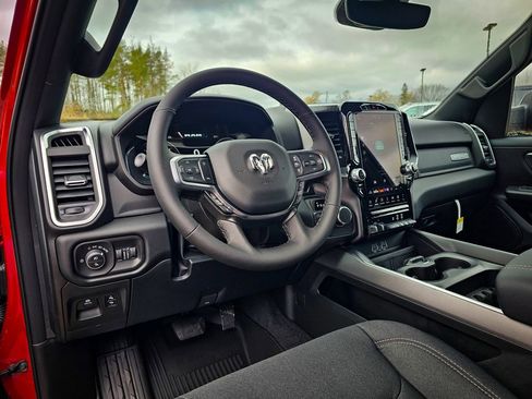 New 2026 RAM 1500 4x4 Crew Cab image 14
