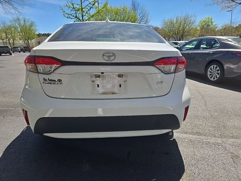 Used 2021 Toyota Corolla LE image 8