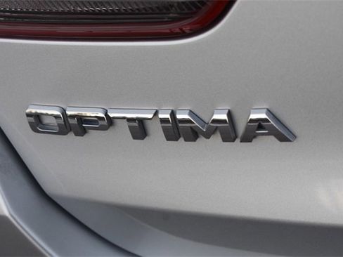 Used 2019 Kia Optima EX image 15