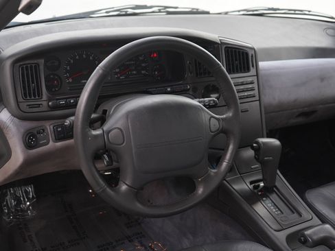 Used 1992 Subaru SVX AWD image 15