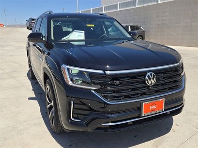 New 2025 Volkswagen Atlas SEL Premium R-Line