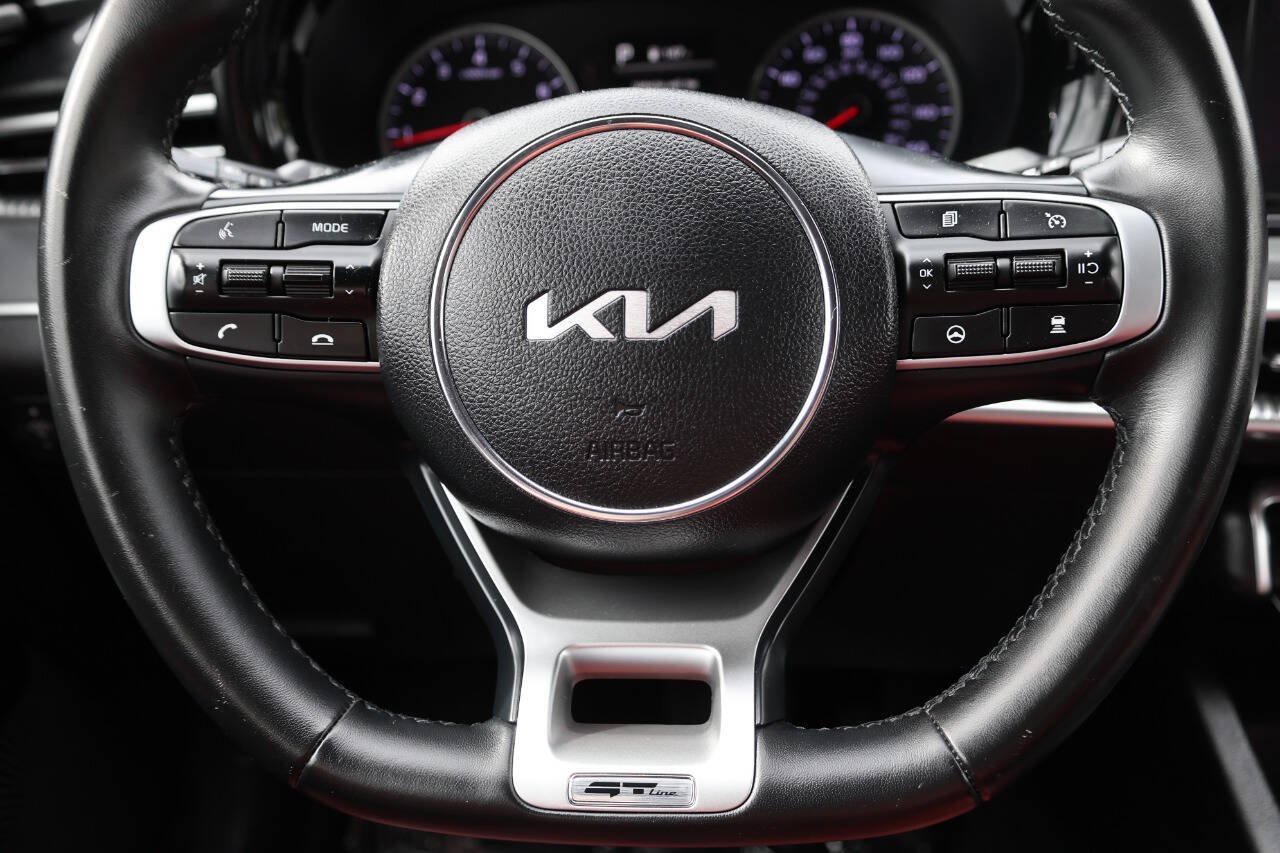 Used 2023 Kia K5 GT-Line w/ GT-Line Premium Package FWD image 18