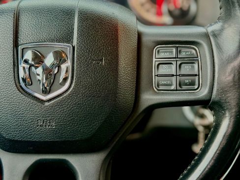 Used 2014 RAM 1500 Big Horn image 34