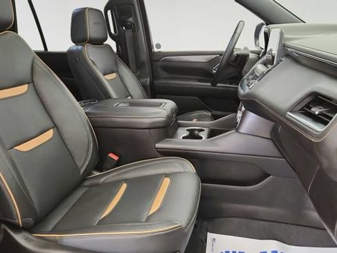 Used 2024 GMC Yukon AT4 w/ AT4 Premium Plus Package AWD/4WD image 30