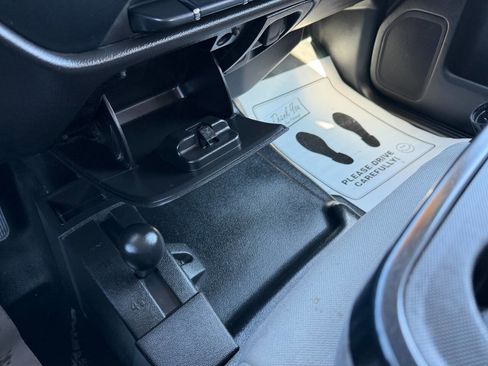 Used 2019 Chevrolet Silverado 2500 W/T image 38