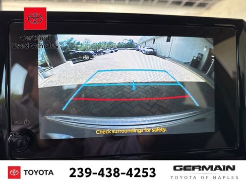 Used 2025 Toyota Corolla LE image 12