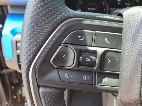 Used 2025 Toyota Tacoma TRD Off-Road AWD/4WD image 24