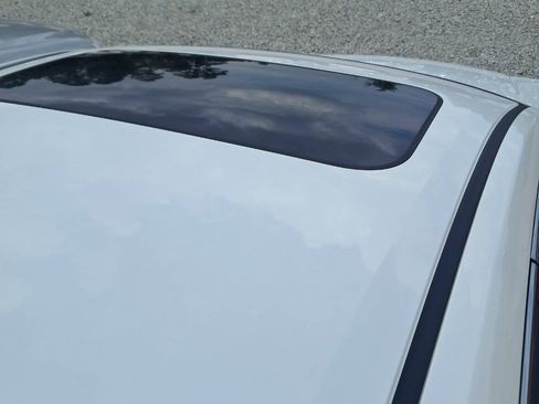 Used 2016 Honda Civic EX image 4
