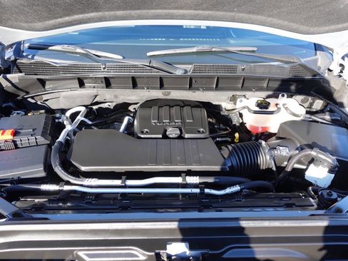 Used 2024 GMC Sierra 1500 Elevation image 48