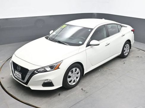 Used 2020 Nissan Altima 2.5 S FWD image 27