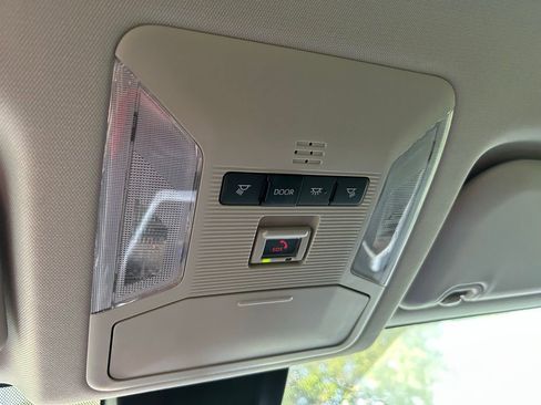Certified 2025 Toyota RAV4 LE FWD image 27