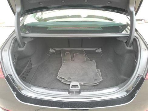 Used 2022 Mercedes-Benz C 300 Sedan image 28