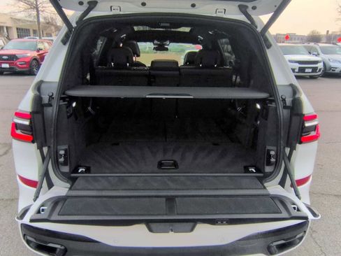 Certified 2023 BMW X7 xDrive40i w/ Executive Package image 36