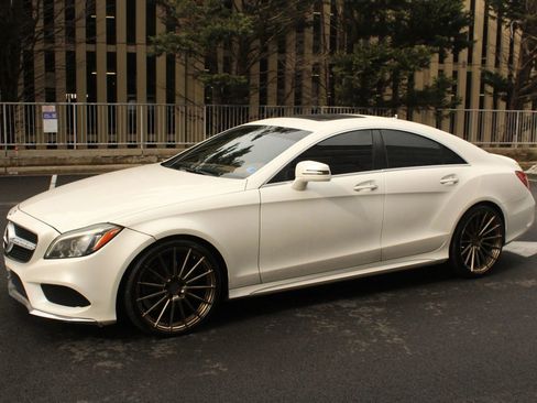 Used 2015 Mercedes-Benz CLS 400 image 12