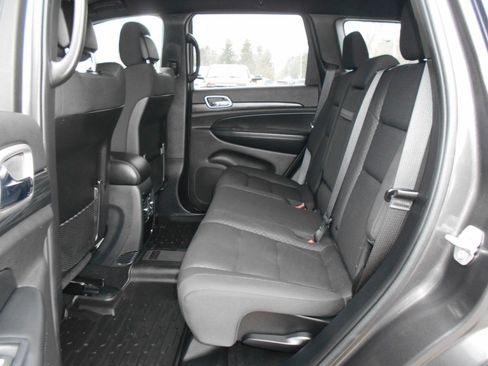 Certified 2020 Jeep Grand Cherokee Laredo image 7