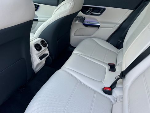 New 2026 Mercedes-Benz GLC 300 300 image 12