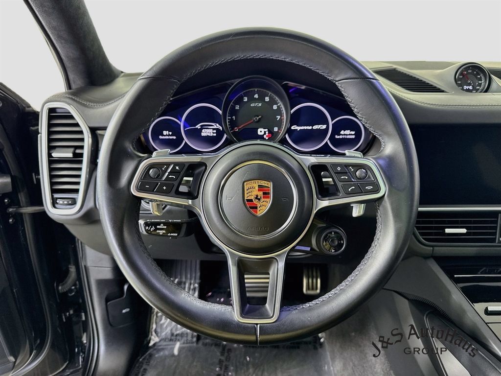 Used 2021 Porsche Cayenne GTS AWD/4WD image 12