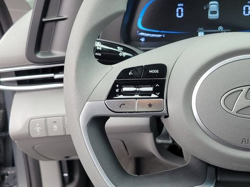 New 2026 Hyundai Elantra SE FWD image 30