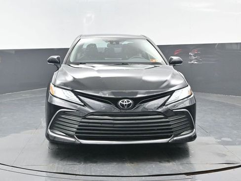Used 2023 Toyota Camry XLE w/ Cold Weather Package image 16