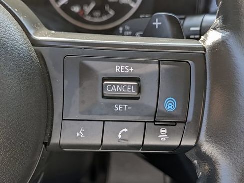 Used 2024 Nissan Pathfinder SV FWD image 20