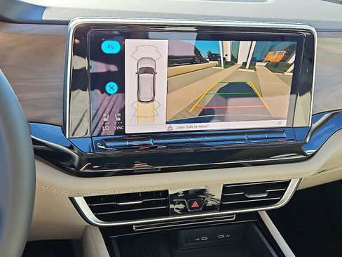 New 2026 Volkswagen Atlas SE image 16