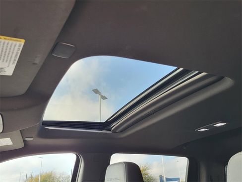 Used 2020 GMC Sierra 1500 Denali w/ Denali Ultimate Package image 17