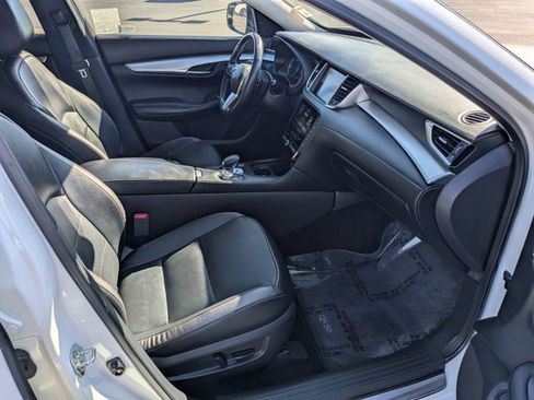 Used 2021 INFINITI QX50 Essential w/ Convenience Package image 5