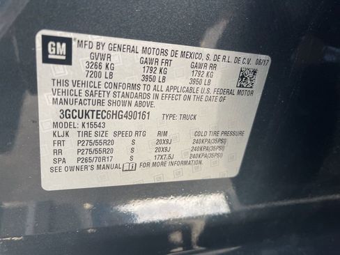 Used 2017 Chevrolet Silverado 1500 High Country image 36