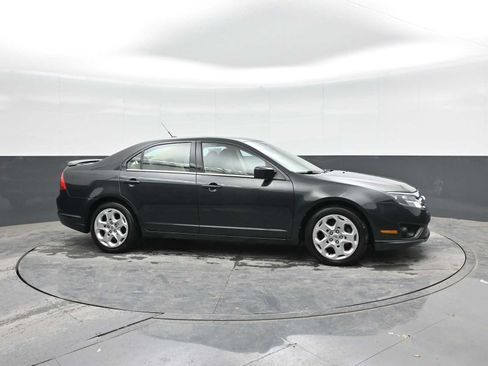 Used 2010 Ford Fusion SE FWD image 8