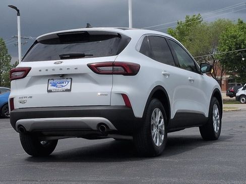 Certified 2023 Ford Escape Active AWD/4WD image 5