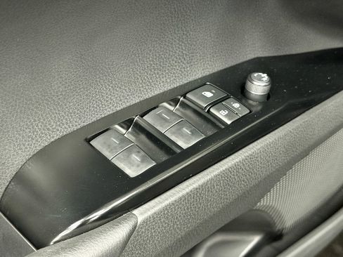 Used 2026 Toyota Camry LE FWD image 21