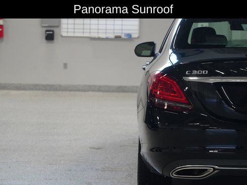 Used 2021 Mercedes-Benz C 300 4MATIC Sedan image 12
