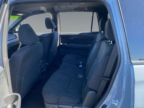Used 2022 Honda Pilot Sport image 13