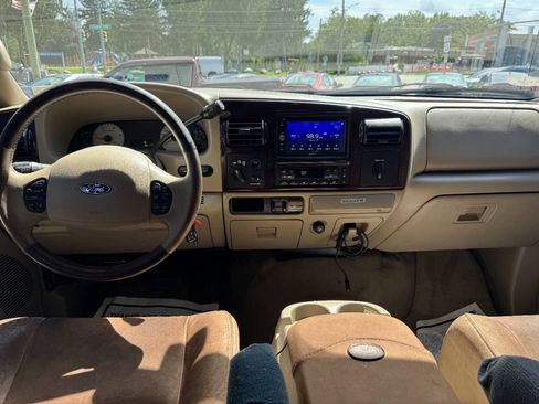 Used 2007 Ford F350 King Ranch AWD/4WD image 14