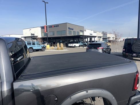 Used 2022 RAM 2500 Limited w/ Night Edition image 15