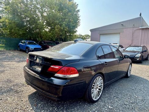 Used 2008 BMW 750i RWD image 5