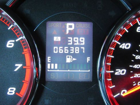 Used 2012 Subaru Forester 2.5X Touring AWD/4WD image 19