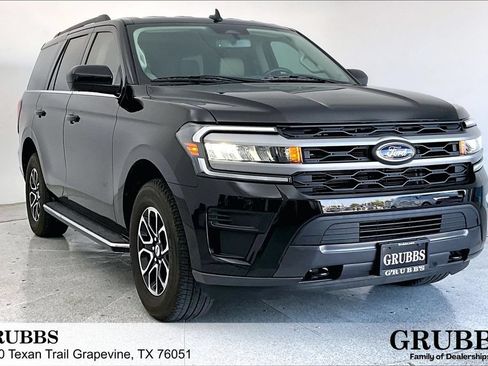 Used 2023 Ford Expedition XLT AWD/4WD image 1