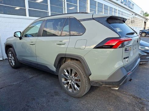Used 2021 Toyota RAV4 XLE Premium AWD/4WD image 3