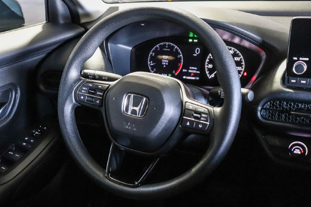 Used 2025 Honda HR-V LX image 15