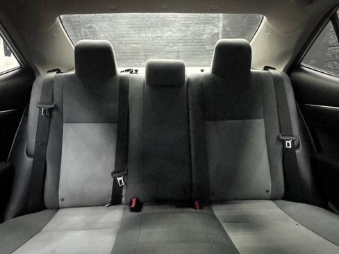 Used 2015 Toyota Corolla L FWD image 24