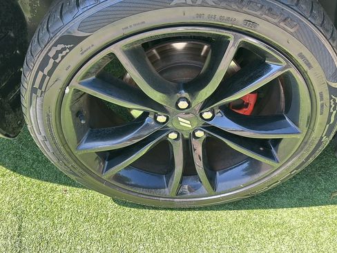 Used 2018 Dodge Charger SXT w/ Blacktop Package RWD image 26