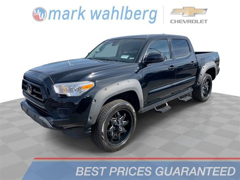 Used 2022 Toyota Tacoma SR image 1