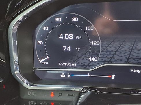 Used 2025 GMC Sierra 1500 Elevation image 37